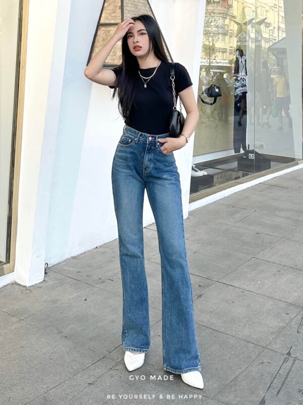 Quần Jean Nữ Ống Loe Nhẹ Tôn Dáng
